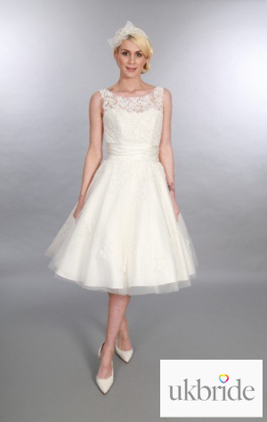 Anara LaceTimeless Chic Tea Length Wedding Dress Vintage Style Lace & Tulle  (12).JPG
