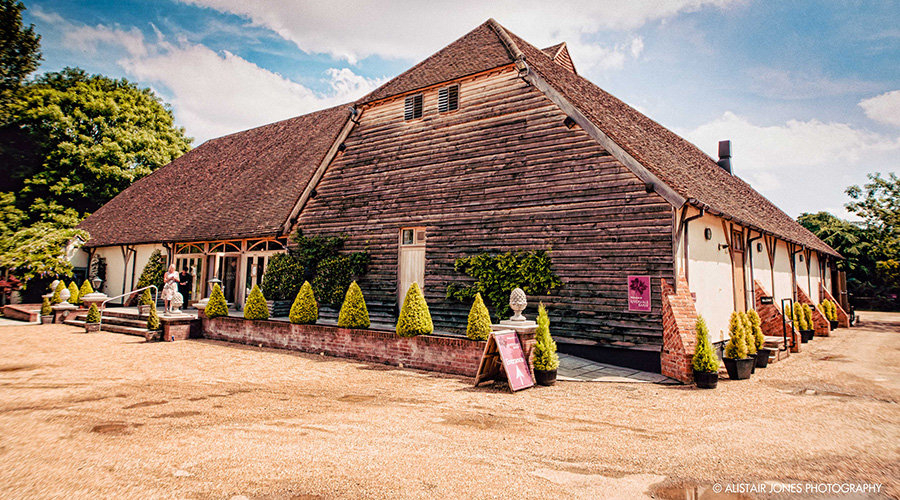 Wedding Venue In Yateley Rivervale Barn Ukbride