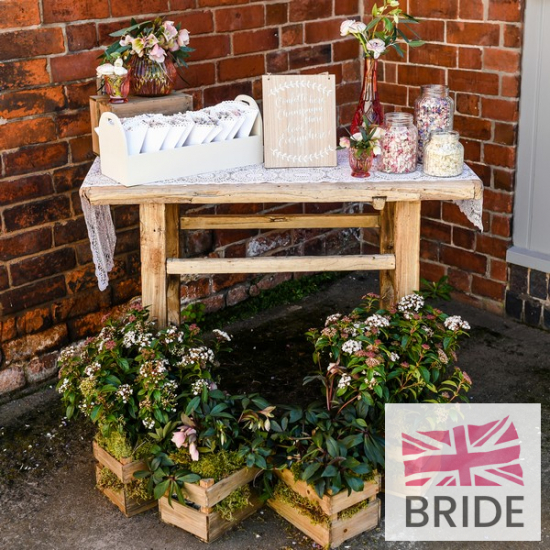 WOODENCRATEBOXWEDDINGCENTREPIECE10TheWeddingofmyDreams(2).jpg