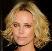 Charlize-Theron-curly-bob.png