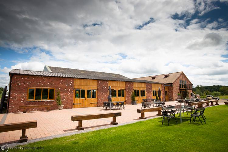 Wedding Venue In Wootton Park Ukbride