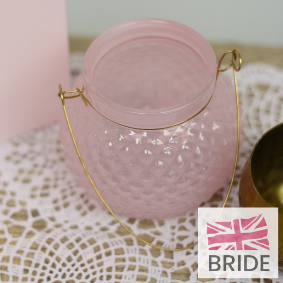 QUILTEDPALEPINKANDGOLDCANDLEHOLDER-HANGING5TheWeddingofmyDreams(5).jpg
