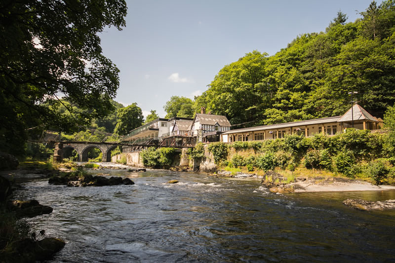 Chain Bridge Hotel - Venues - LLANGOLLEN - Wrexham