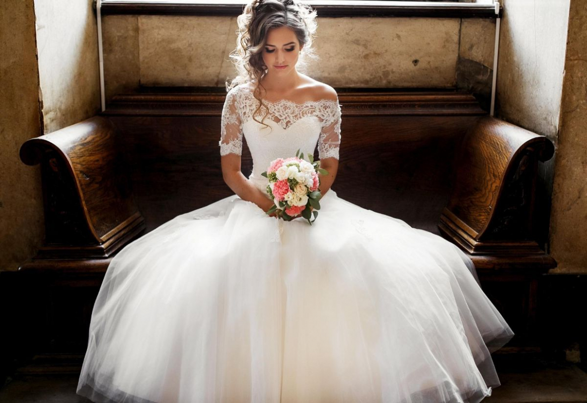 Emma Claire Bridal - Wedding Dress / Fashion - Warwick - Warwickshire