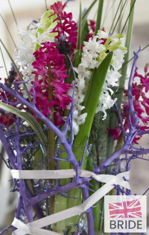 Purple-and-white-hyacinth-in-a-dramatic-table-display.jpg