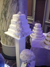 WEDDING CAKE.jpg