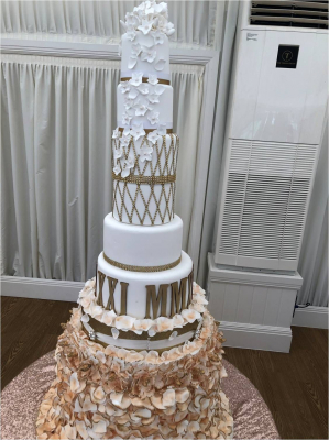 Cake Topper In United Kingdom Wedding Suppliers Ukbride