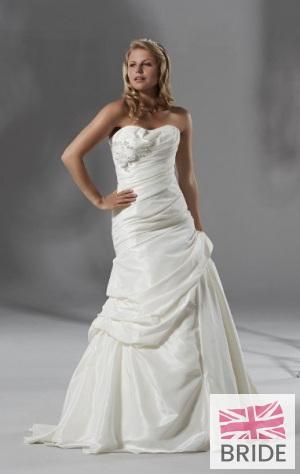 gwenne-romantica-2014-weddingdress.jpg