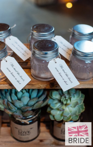 SHOTGLASSWEDDINGFAVOURS1.50TheWeddingofmyDreams(8).jpg