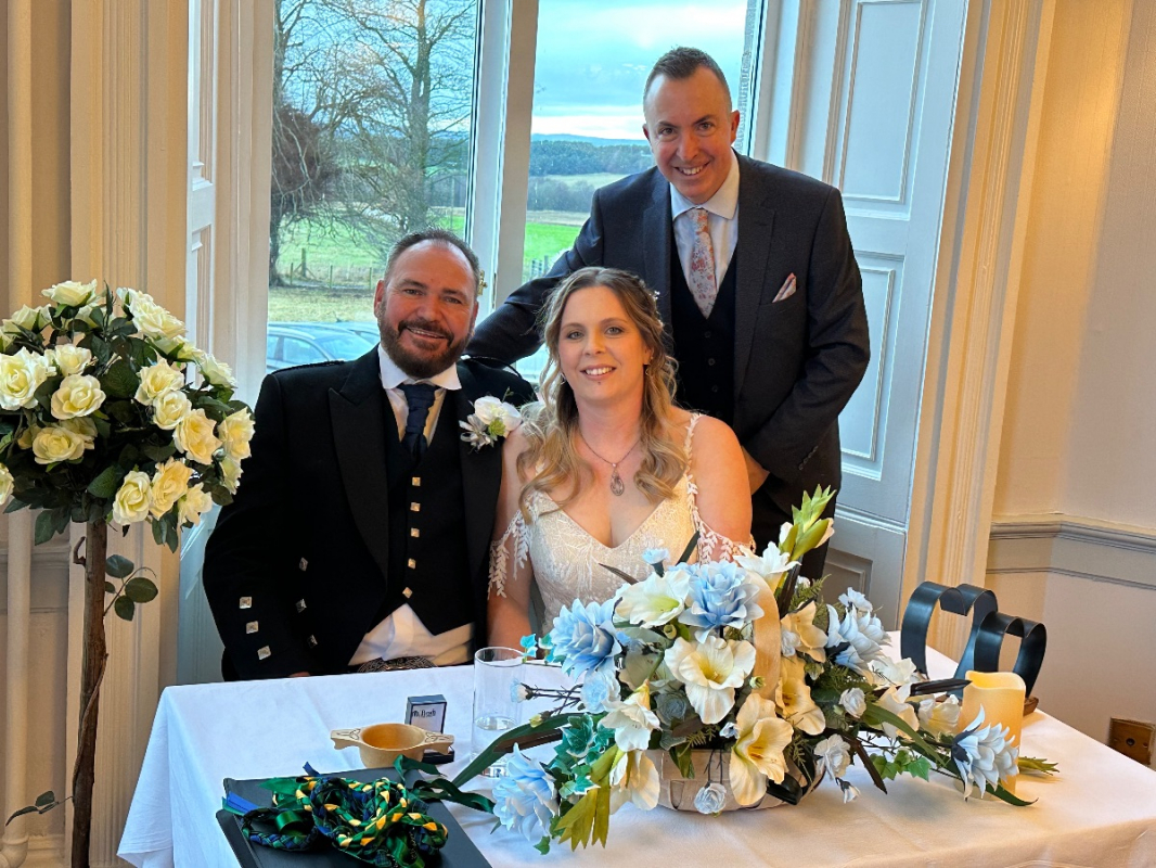 AM Celebrant - Celebrant - Glasgow - Glasgow City