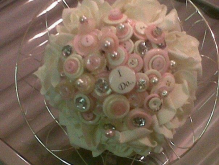 button bouquet pink and cream.png