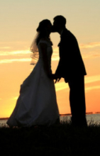 couple-kissing-sunset2.jpg