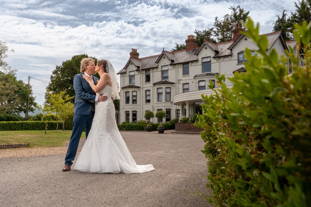 Chins Images - Photographers - Eastleigh - Hampshire