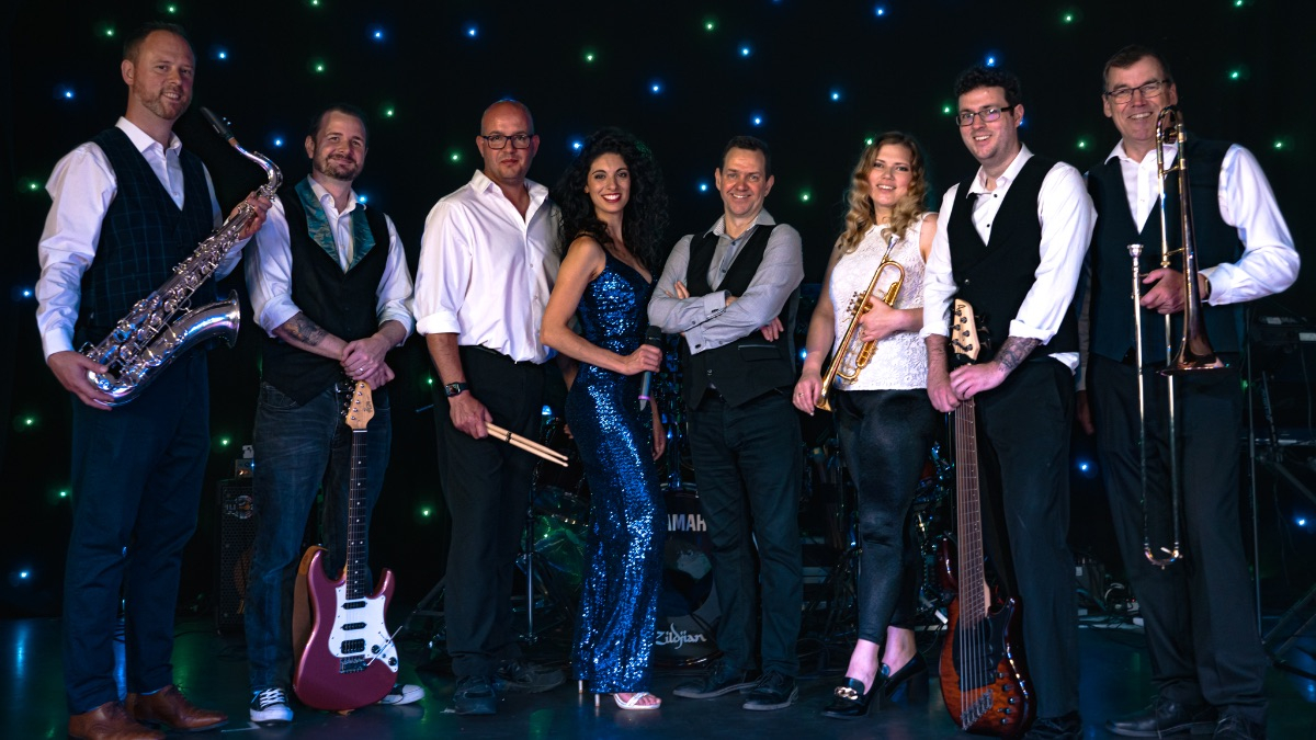 Groove Star Band - Musicians - Swindon - Wiltshire