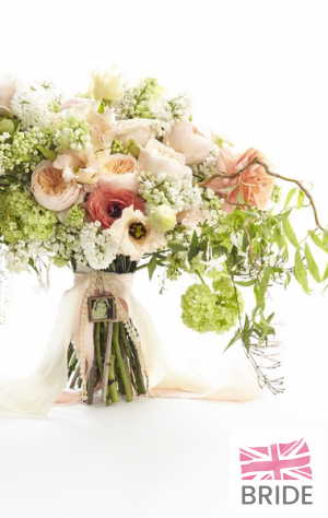 TINYPHOTOFRAMEFORWEDDINGBOUQUET3.50TheWeddingofmyDreams(2).jpg