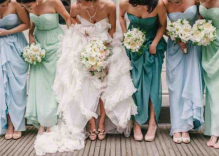 Well-Dressed-Bridesmaids-Trends-Mismatched-10.jpeg