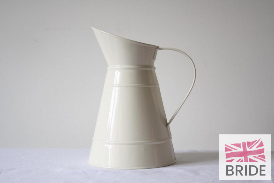 SHABBYCHICCREAMMETALJUG10.95TheWeddingofmyDreams(1).JPG