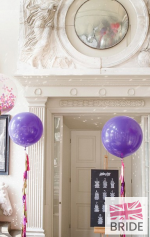 AynhoeParkLUCYDAVENPORTPHOTOGRAPHY7BubblegumBalloons.jpg