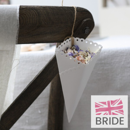 Whiteconfetticones3.jpg