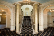 Stair - carpet... urgh!.jpg