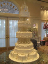 cinderella-castle-white-wedding-cake.jpg