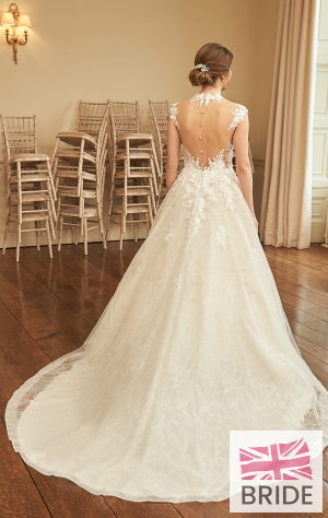 inexpensive lace wedding dress