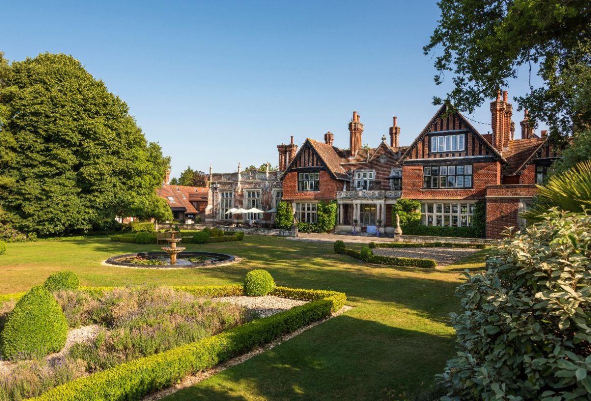 Macdonald Elmers Court Hotel & Resort - Venues - Lymington - Hampshire