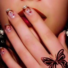 nails3.jpg