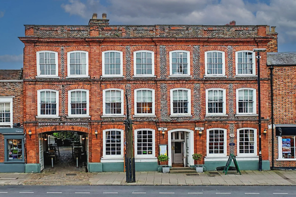 The Spread Eagle - Accommodation - Thame - Oxfordshire