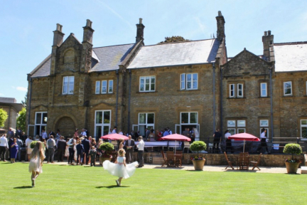 Lanes Hotel