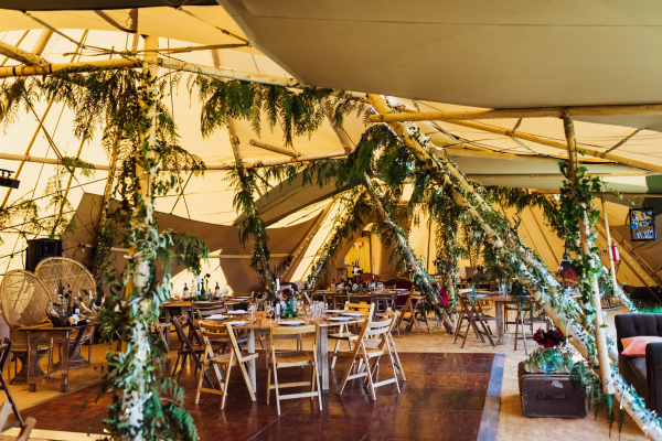 Cotswolds Under Canvas - Venues - Cheltenham - Gloucestershire