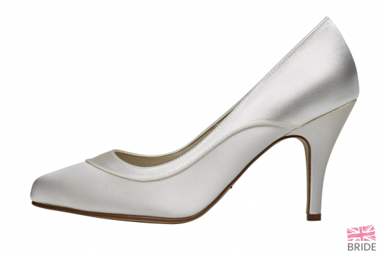 Rainbow Club - Nicole - 75 - www.rainbowclub.co.uk.jpg