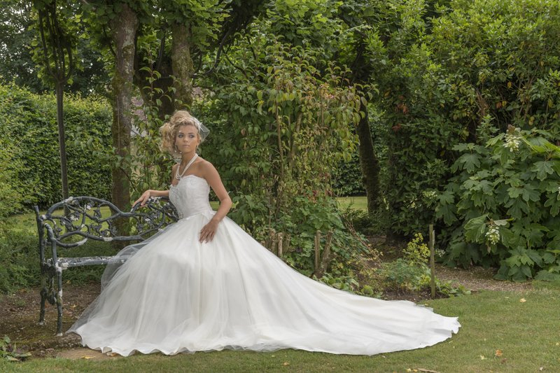 Mojgan Bridal Couture Bridal Shops In Bournemouth Ukbride