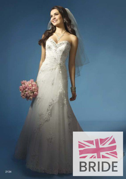 FALL 2010_BRIDAL_2134_Front.jpg