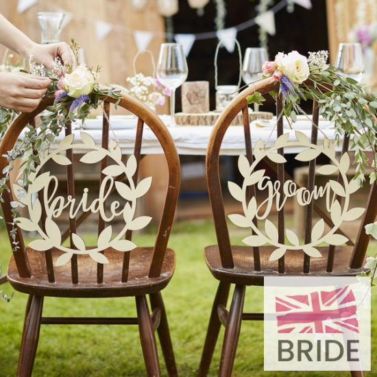 CW-212WoodenBrideGroomChairSigns.jpg