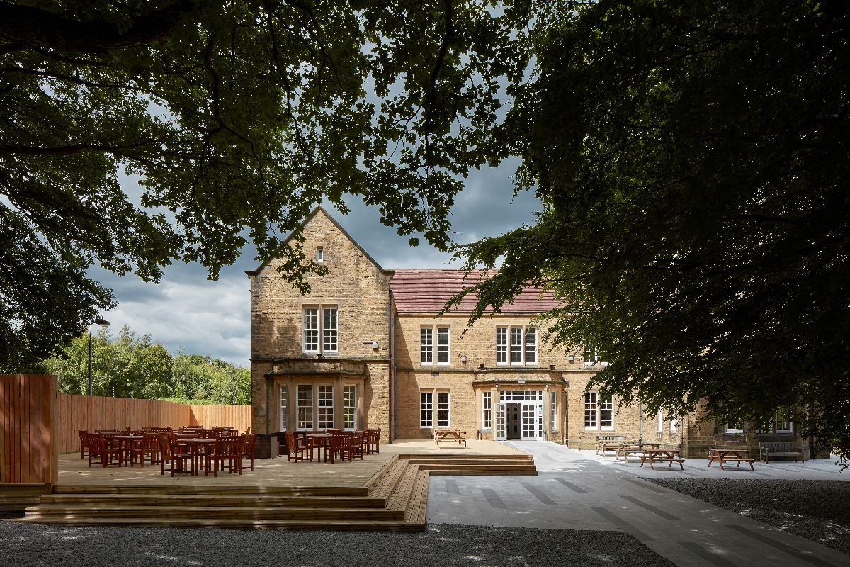Wedding Venue In Huddersfield Storthes Hall Park Ukbride