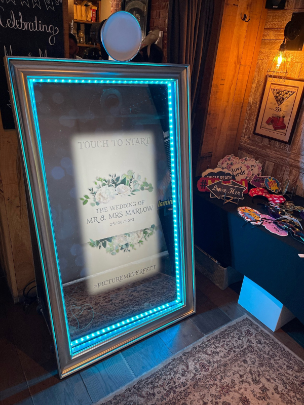 Picture Me Perfect  - Photo booth - Leicester - Leicestershire