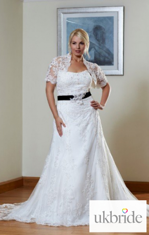 rosette-silhouette-2014-weddingdress.jpg