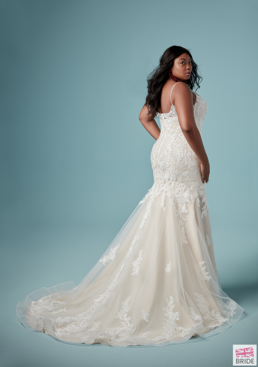 Maggie-Sottero-Glorietta-Lynette-9MC882AC-Curve-Back.jpg