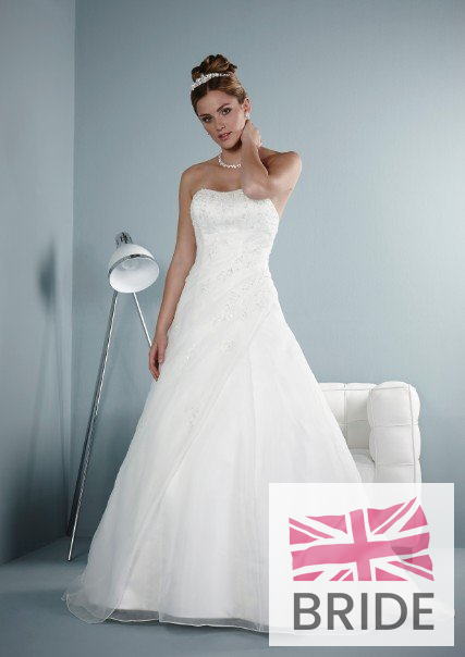 boston-pure-2014-weddingdress.jpg