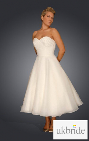 1950s Style Wedding Dress Elizabeth.jpg