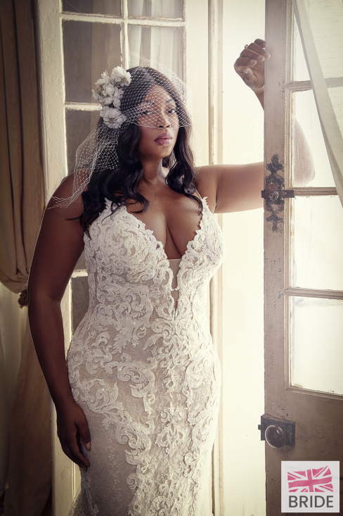 Maggie-Sottero-Tuscany-Marie-8MS794AC-Curve-PROMO2.jpg