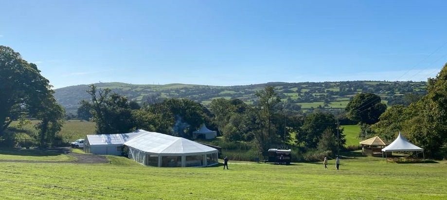 Clawdd Offa Farm - Venues - Pen-y-ffordd - Flintshire