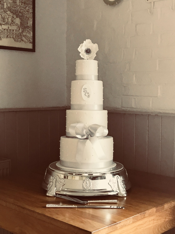Clock Tower Cakes - Cakes & Favours - Biggleswade - Bedfordshire