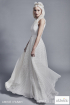 2020-Charlie-Brear-Wedding-Dress-Amine-3000.41-Farah-OSKT.34.jpg