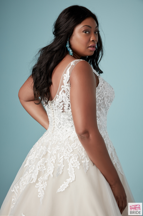 Maggie-Sottero-Trinity-Lynette-9MS902AC-Curve-Alt3.jpg
