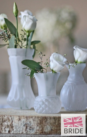FROSTEDWHITEGLASSBUDVASEfrom3.50TheWeddingofmyDreams(5).jpg