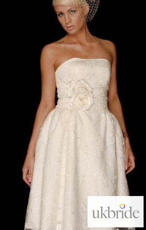 Cutting_Edge_BridalsShort Vintage Style Wedding Dress Gem.jpg
