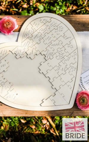 WOODENHEARTJIGSAWPUZZLEGUESTBOOK12TheWeddingofmyDreams.jpg