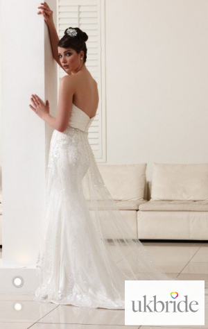 isabella-annylin-2013-weddingdress.jpg